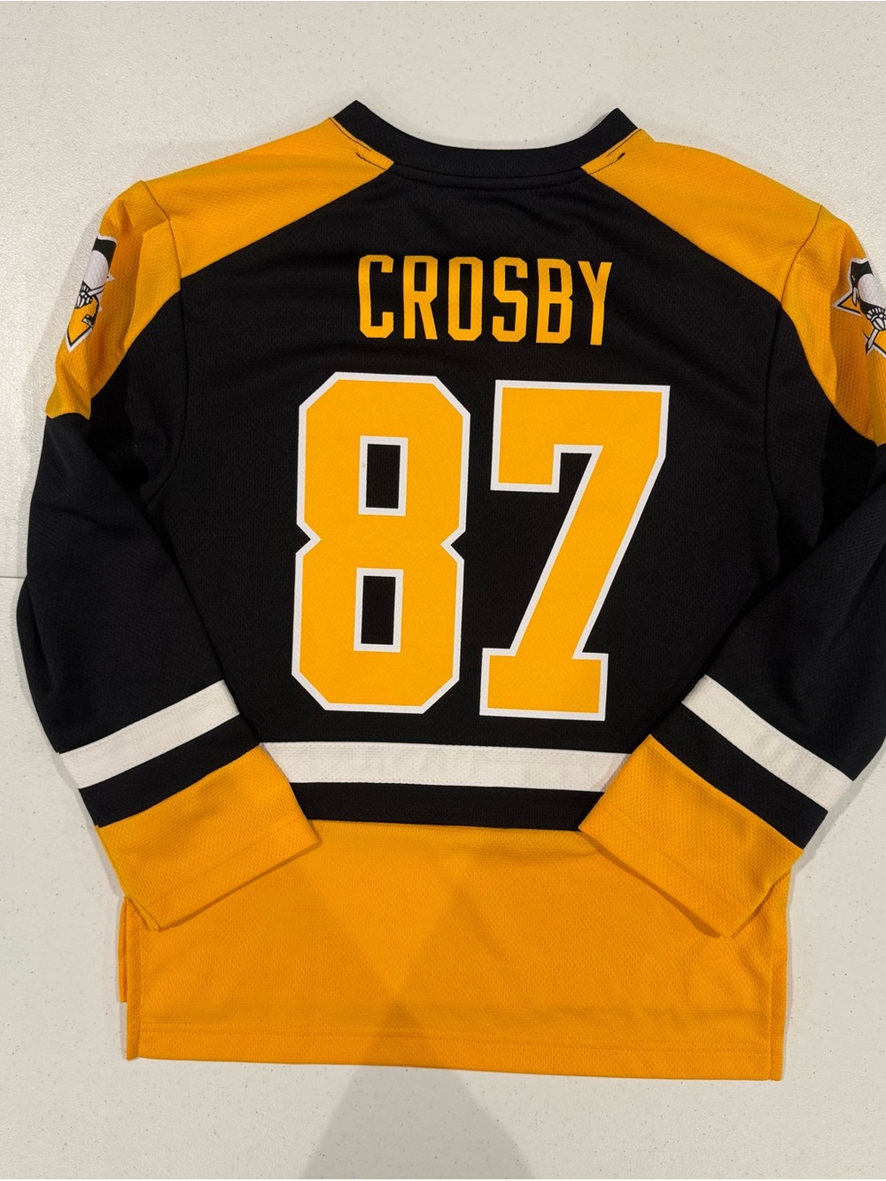 Sidney Crosby Youth Small Medium Pittsburgh Penguins NHL Hockey Jersey